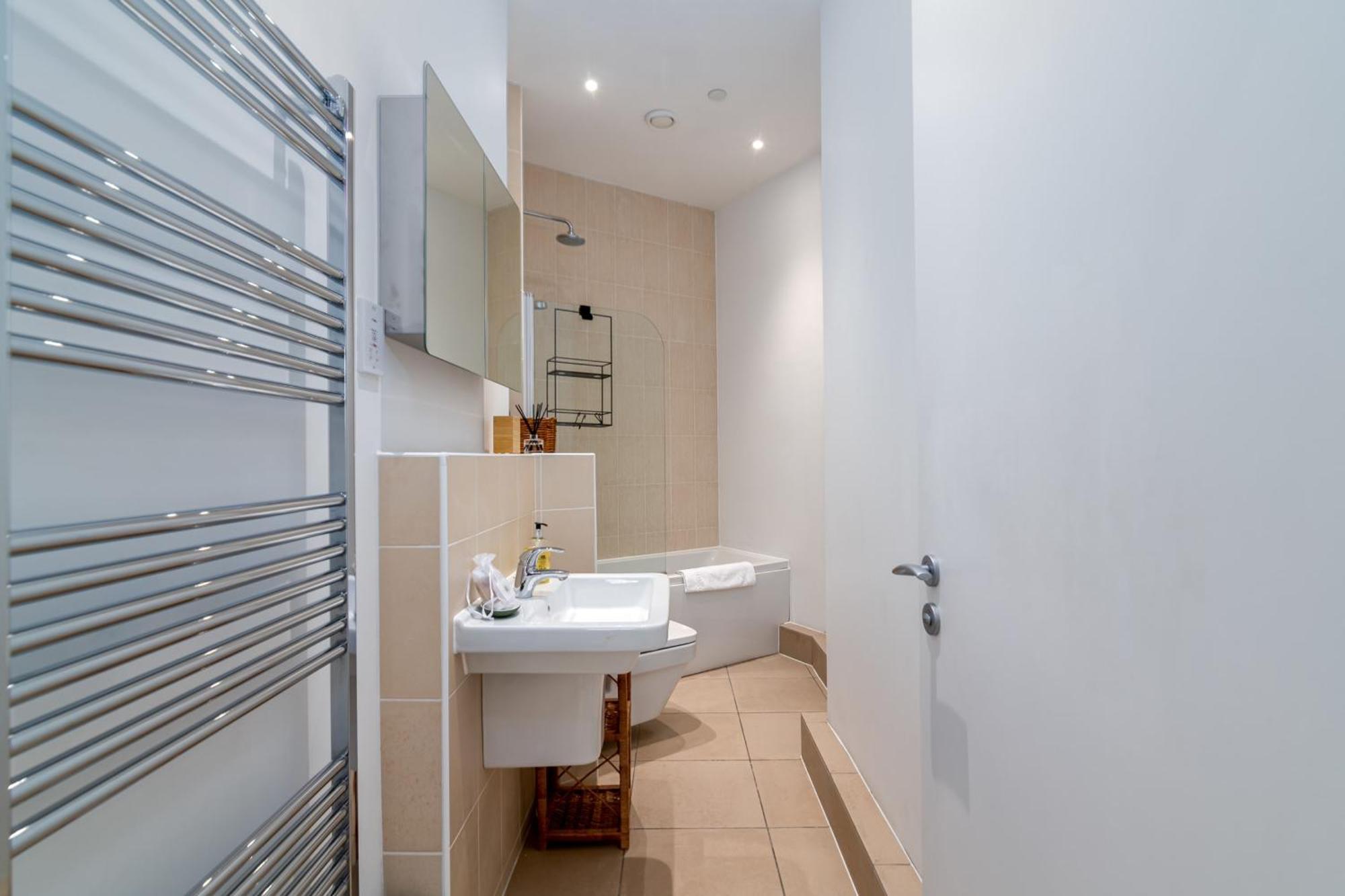 Guestready - Industrial Chic In Hackney Apartment London Ngoại thất bức ảnh